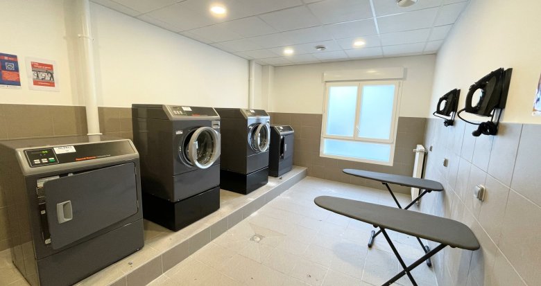 Achat / Vente appartement neuf Évry résidence étudiante à 12 min à pied du RER D (91000) - Réf. 12503